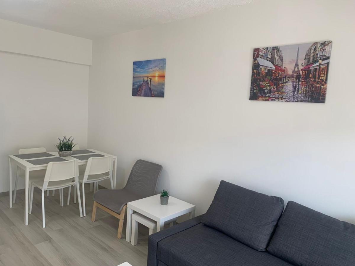 Prestige Worldwide Apartments Ayia Napa Esterno foto